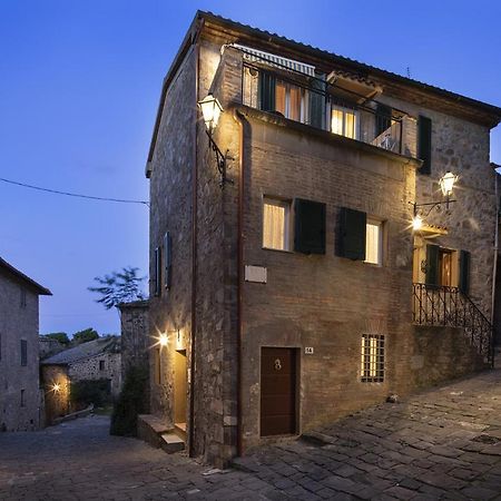 La Togata Hotellerie De Charme Relais Il Terrazzo Montalcino Exterior photo