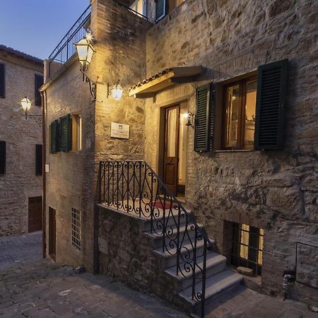 La Togata Hotellerie De Charme Relais Il Terrazzo Montalcino Exterior photo